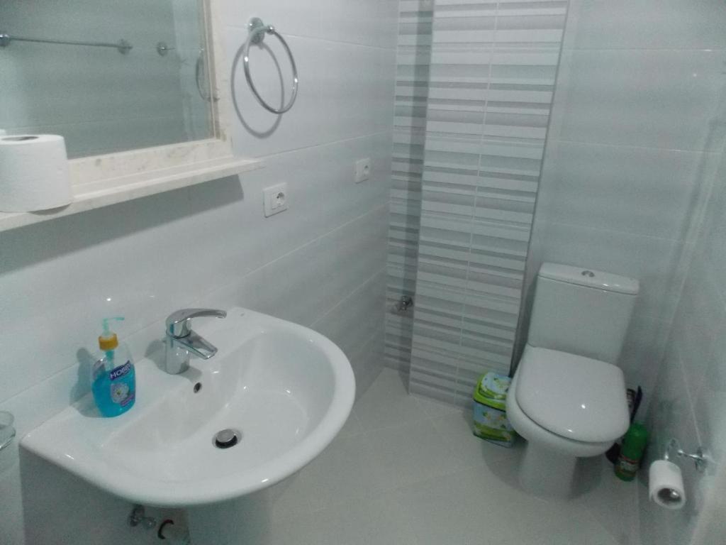 Coastline Apartments Sarande Exterior photo
